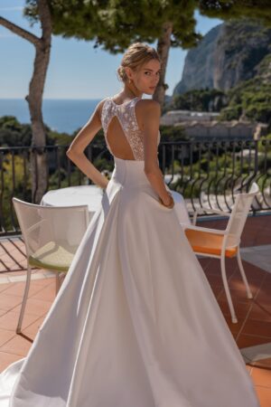 Ballgown Bethul by Le Papillon