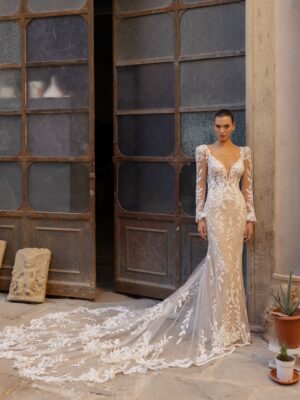 Fit and flare wedding dress Zenna by Couture