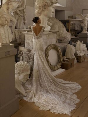 Fit and flare wedding dress Ziva by Modeca