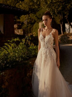 A-line wedding dress Dafna by Modeca