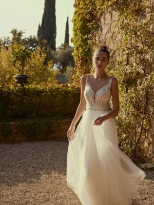 A-line wedding dress Destino by Modeca