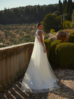 Fit and Flare wedding dress Drea by Modeca