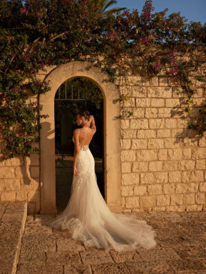 Mermaid wedding dress Echo by Modeca