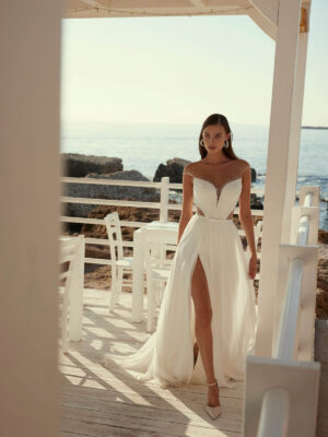A-line wedding gown Elke by Modeca