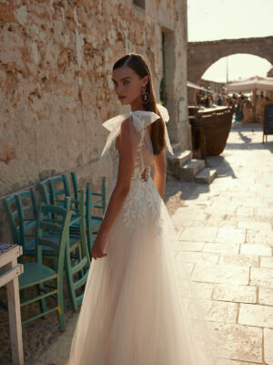 A-line wedding dress Eloise by Modeca