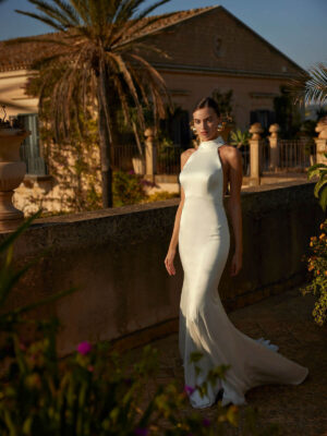 Fit and flare gown Emilia by Modeca