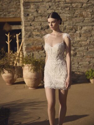 Short wedding dress Hedda by Modeca