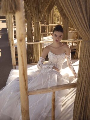 A-line wedding dress Hedy by Modeca