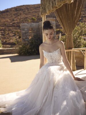 A-line wedding dress Hedy by Modeca