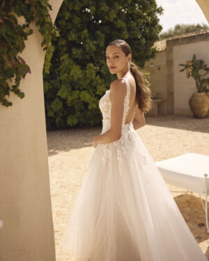 A-line wedding dress Grea by Modeca