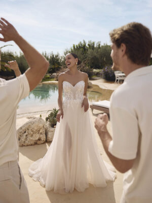 A-line wedding dress Gerdien by Modeca