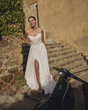 A-line wedding dress Geneva by Modeca