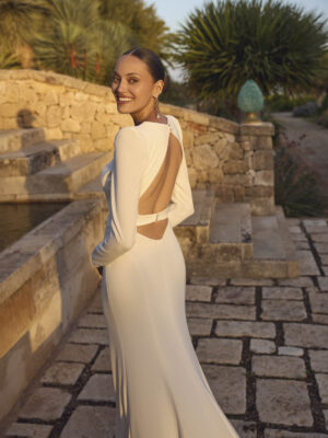 Fit and flare wedding dress Grace by Modeca