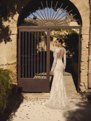 Fit and flare wedding dress Gia by Modeca