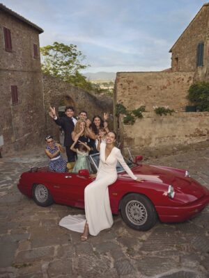 Fit and flare wedding dress Grace by Modeca