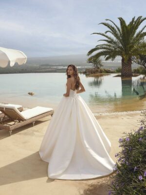 Ballgown Ghada by Modeca