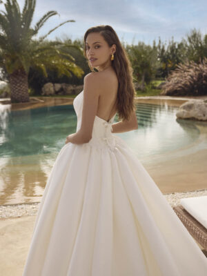 Ballgown Ghada by Modeca