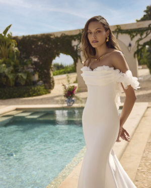 Mermaid wedding dress Guri by Modeca