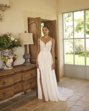 A-line wedding dress Georgina by Modeca