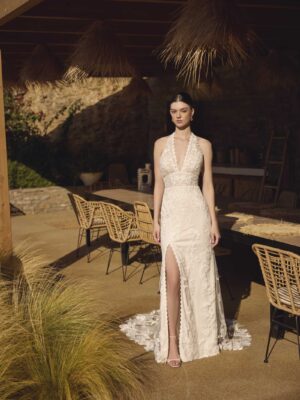 Fit and flare wedding dress Halette by Le Papillon