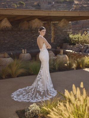 Fit and flare wedding dress Halette by Le Papillon