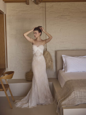 Fit and flare wedding dress Harlyn by Le Papillon