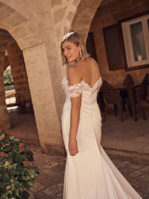 Naomi - Plus Size Wedding Dress - Nova Collection by Silhouette