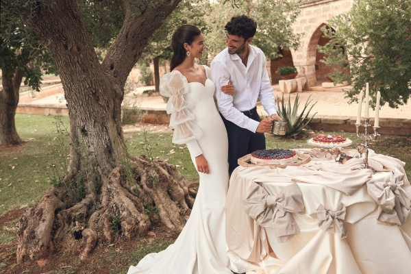 Wedding dress with long sleeves by Modeca