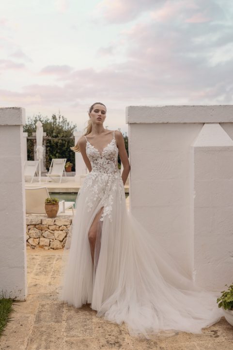 A-line wedding dress Amarynth by Modeca