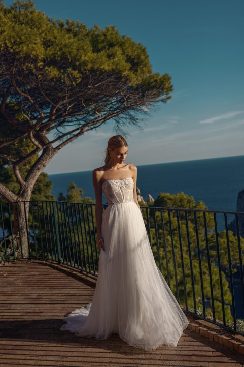 A-line wedding dress Banks by Le Papillon