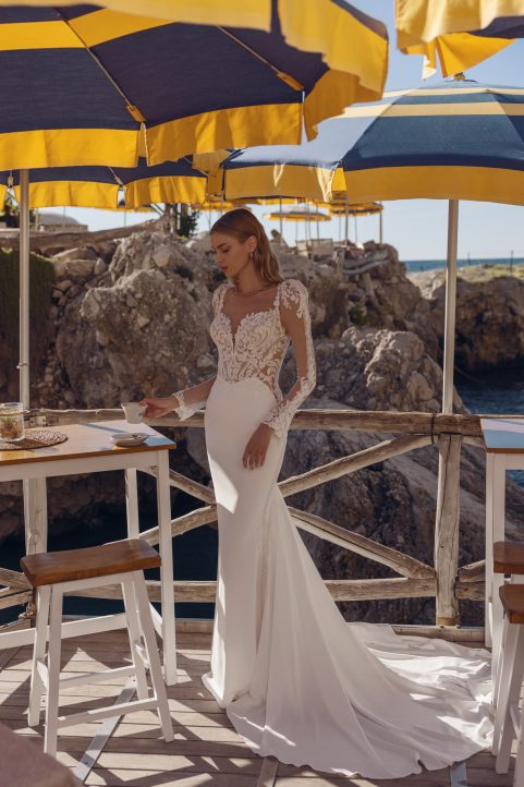 Fit and flare wedding dress Braylee by Le Papillon