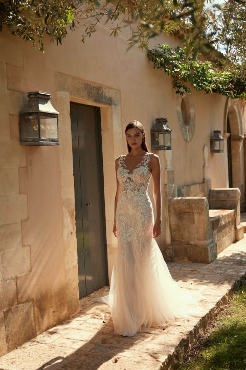 Fit and flare wedding dress Earth by Modeca