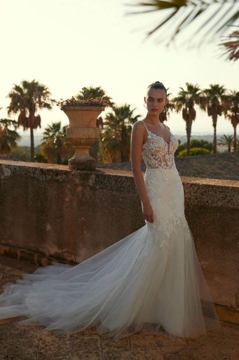 Mermaid wedding dress Echo by Modeca