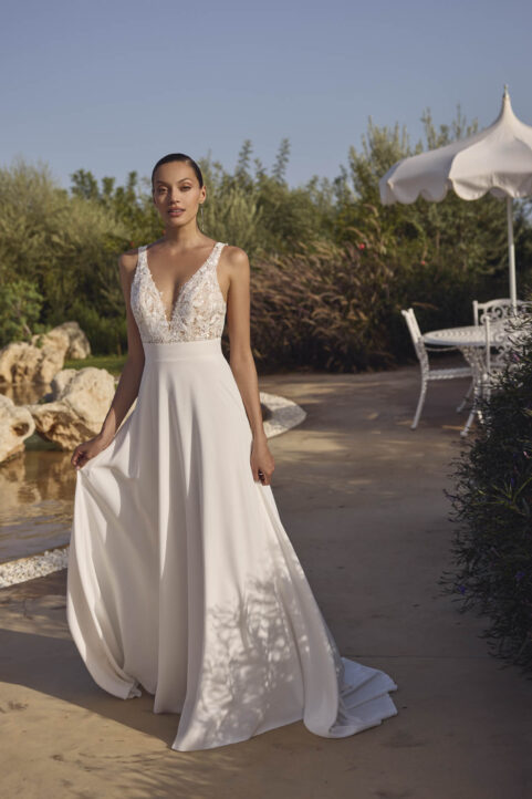 A-line wedding dress Glenda by Modeca