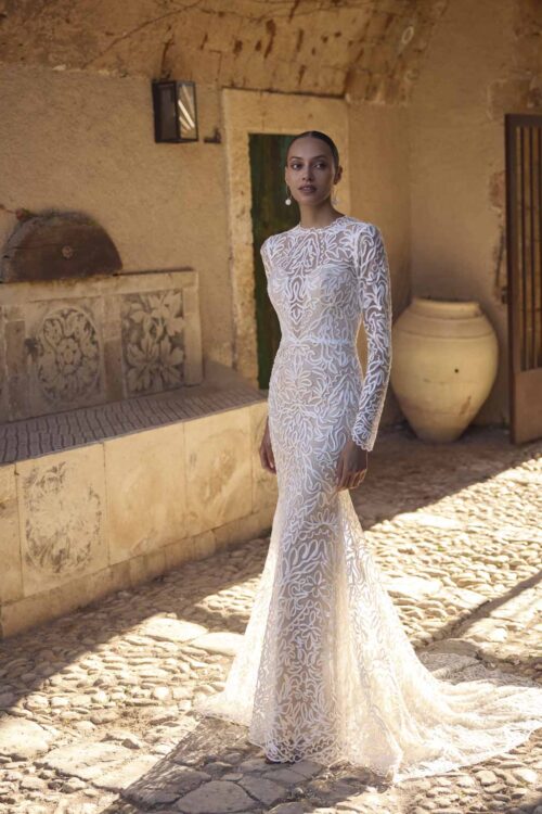 Fit and flare wedding dress Gia by Modeca