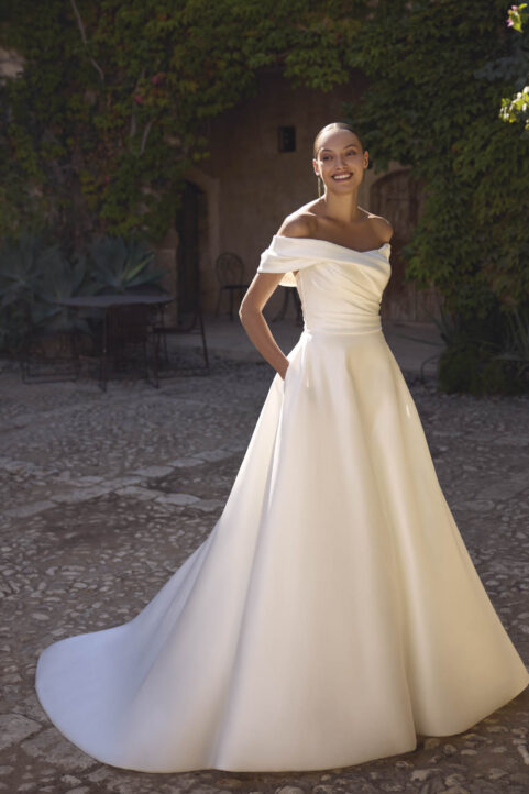 Ballgown Gerlinde by Modeca