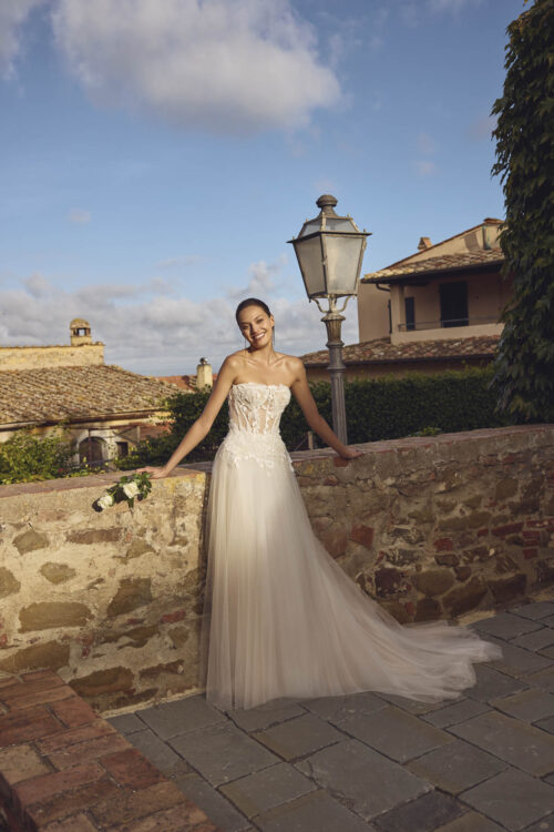 A-line wedding dress Ginger by Modeca