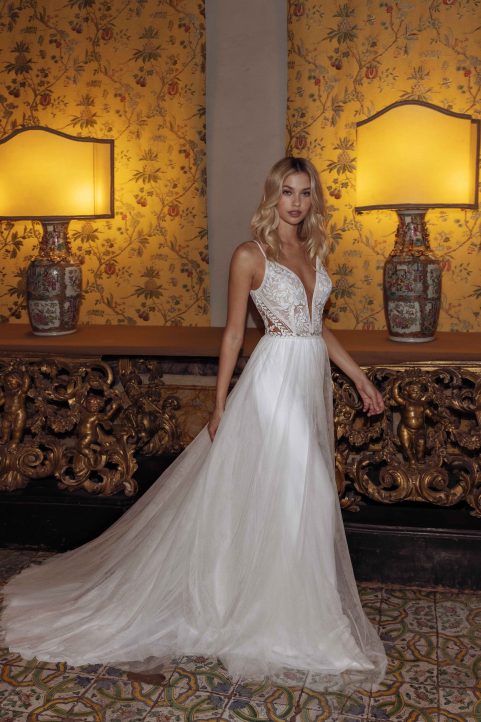 A-line wedding dress Reign by Modeca