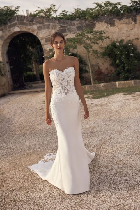 Marienne Wedding Dress - Magical Collection by Modeca