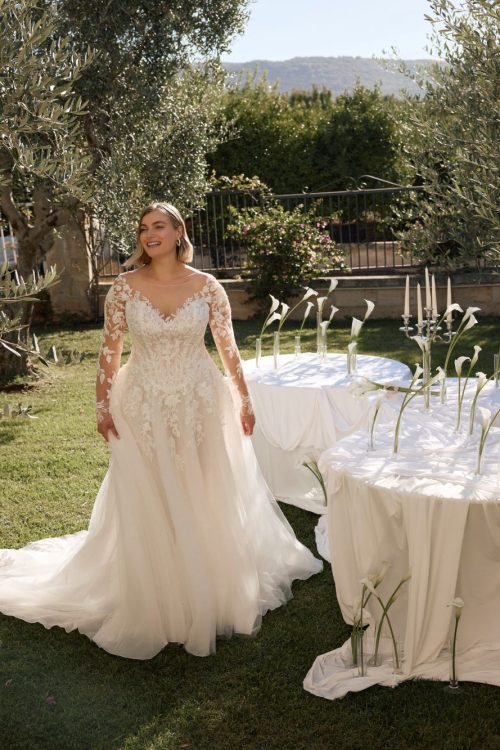Naline - Plus Size Wedding Dress - Nova Collection by Silhouette